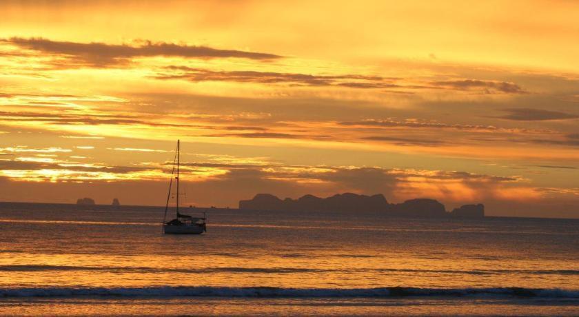 Breeze Bungalows Ko Lanta Dış mekan fotoğraf