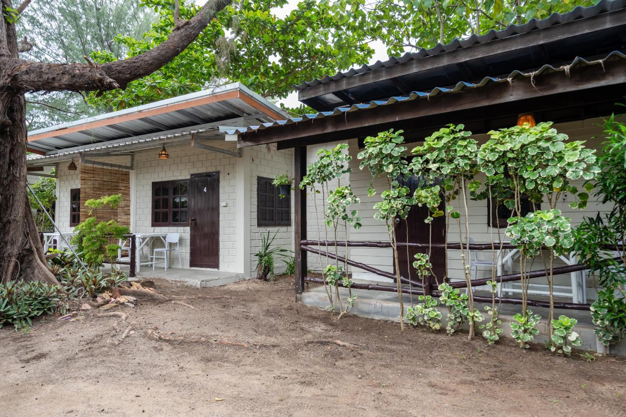 Breeze Bungalows Ko Lanta Dış mekan fotoğraf